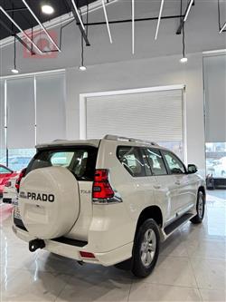 تۆیۆتا لاندكروزر پرادۆ